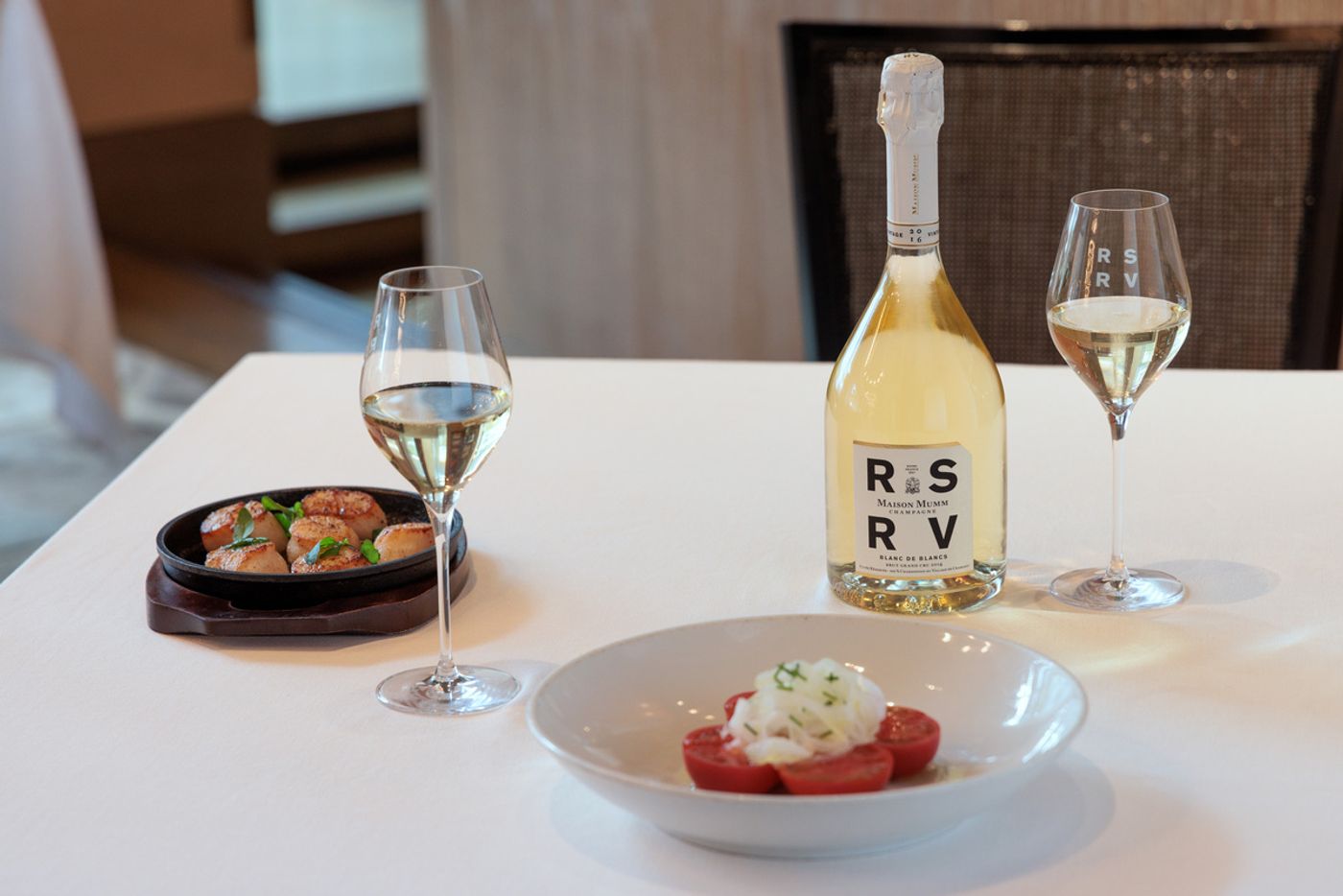 美食のためのシャンパーニュ「RSRV」。かつてVIPのみが楽しめた最上級の味わいを