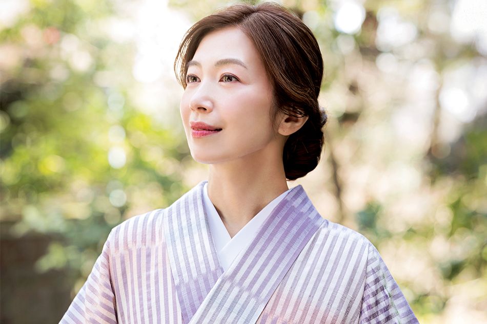 「出会うべくして出会ったきもの」と村治佳織さん。内面からの美しさを引き出す紫の力