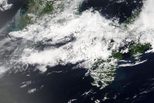 集中豪雨の原因となる「線状降水帯」。大雨の危険性を再確認し安全への備えを
