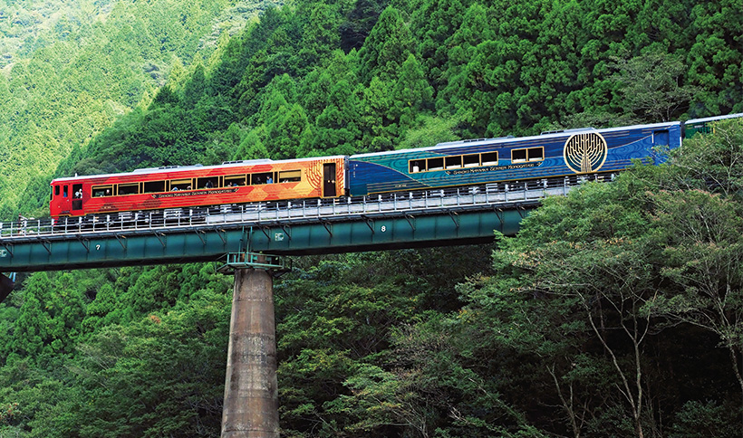 鉄道写真家・櫻井 寛さんおすすめ、日本を旅する感動列車 | 家庭画報