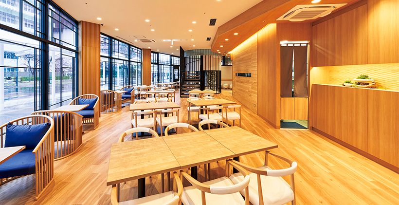 レストラン「和ダイニング こよみ」の店内。