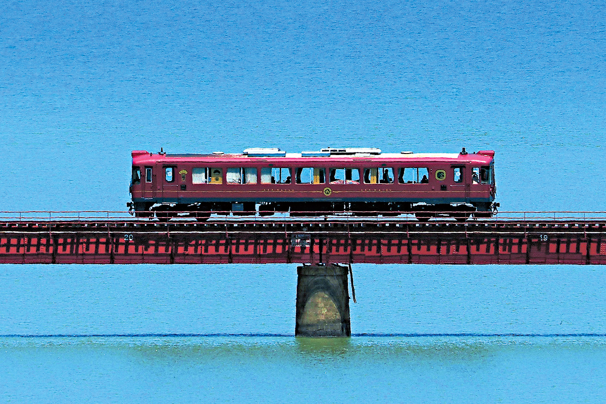 鉄道写真家・櫻井 寛さんが選ぶ ベスト・オブ・鉄道絶景4選 | 家庭画報