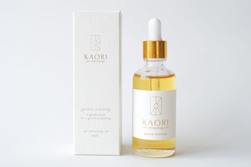 「耳つぼリフレクソロジー協会」が使用感と香りに癒されるマッサージ専用オイルを発売【プレゼントあり】
