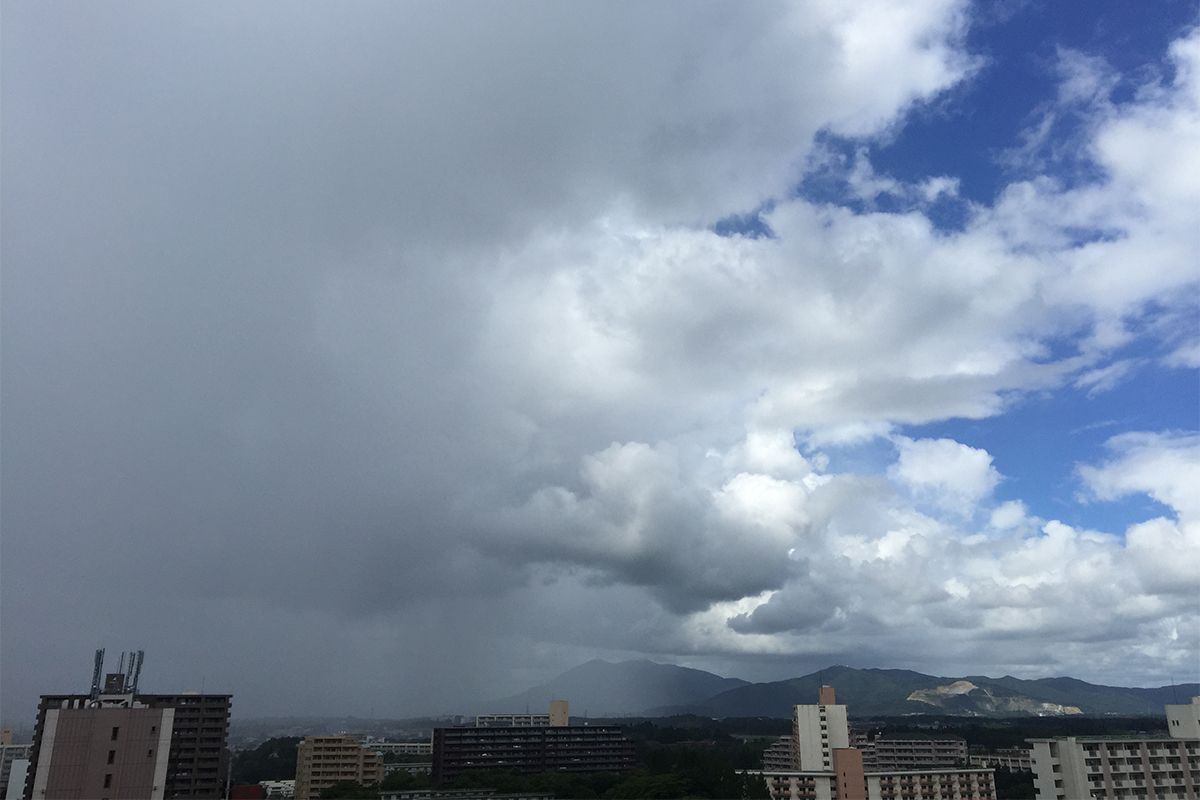 「狐の嫁入り」はなぜ起こる？ 天気雨のしくみ