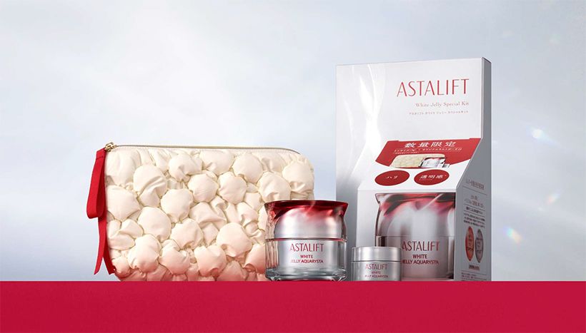 内容:アスタリフト ホワイト ジェリー アクアリスタ(販売名:AL ジェリーホワイトe)【医薬部外品】本品60g、アスタリフト ホワイト ジェリー アクアリスタ(販売名:AL ジェリーホワイトe)【医薬部外品】ミニサイズ 7g、オリジナルキルトポーチ 1万5697円