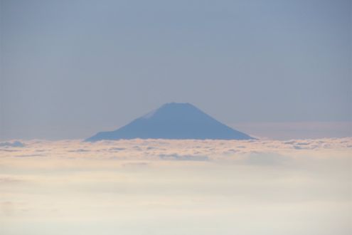 真夏でも富士山に軽装で登ってはいけない理由。夏の登山で注意したいポイント