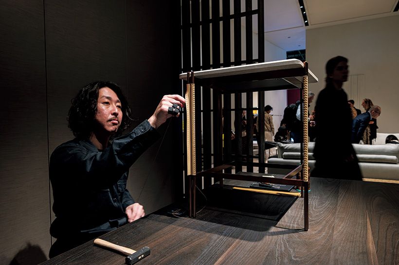 職人の実演は2022年から。職人に対するリスペクト、手仕事へのこだわりがストレートに伝わる展示が現地で支持された。