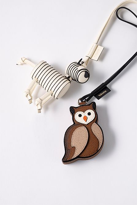 ドッグチャーム9万5700円 フクロウチャーム9万5700円／ヴァレクストラ（ヴァレクストラ ジャパン）