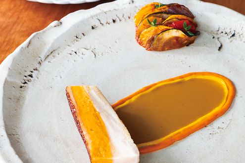 「MAISON OLINA」日本を巡り出合った食材を自由な発想のフレンチに