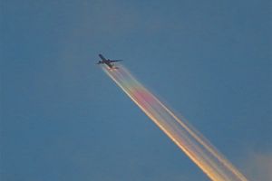 9月20日は空の日。低い空を飛ぶ飛行機を見やすい場所を航路と風向きから考える