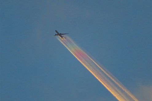 9月20日は空の日。低い空を飛ぶ飛行機を見やすい場所を航路と風向きから考える