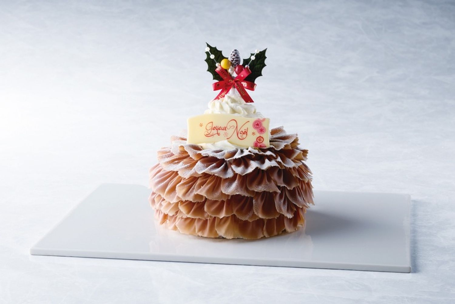 「フォレ・ノワール ～Retrouvailles～」10,000円　直径15cm　6名分