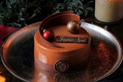 「YUZU Chocolat Christmas（ユズ ・ ショコラ クリマス）」15,120円　直径約12cm　※30台限定