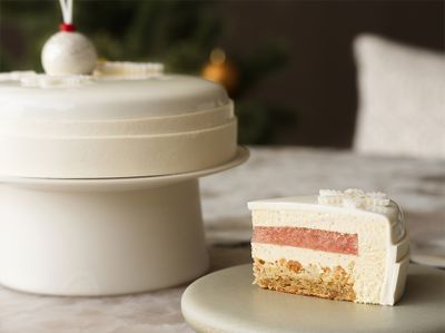 「バニラ＆キャビアライム クリスマスケーキ」8,500円　直径15×高さ6.5cm