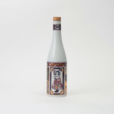 「KIKU FELINE ÉPURE」とは、 KIKU = KIKUNOTSUKASA (菊の司) FELINE = 猫科の、優雅なÉPURE=研ぎ澄まされた純粋な線、という意味を込めてつけられた。©HIGUCHI YUKO