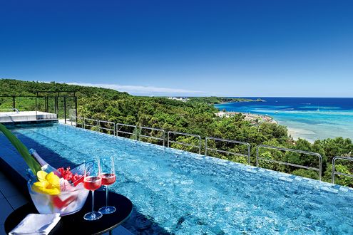 【宿泊ご招待あり】天空の頂に建つ絶景ヴィラで至福の楽園時間［ESQVA THE HEAVENS OKINAWA Villa OCEAN］