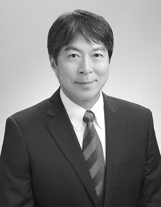 1985年東京慈恵会医科大学卒業後、同大学院で医学博士号を取得。91年米国ジョンズ・ホプキンス大学留学。国立小児病院勤務の後、95年から国立相模原病院(現・国立病院機構相模原病院)に異動、小児科医長、アレルギー性疾患研究部長等を経て、2020年より現職。20~22年世界アレルギー機構(WAO)理事長など要職を多数歴任。21年より日本アレルギー学会理事長。