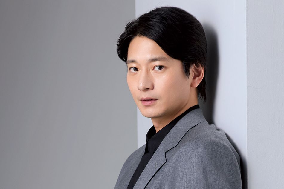 舞台『ブランク』に主演　向井理さんインタビュー　「台本は全部疑いながら読んでいます」