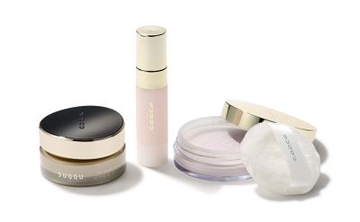 SUQQU ザ ベース メイクアップ キット（数量限定） 1万5400円～1万8700円／SUQQU