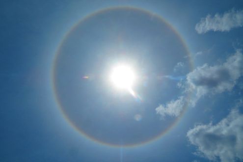 国や文化を超えて親しまれる観天望気。世界各地に伝わる天気のことわざとは？