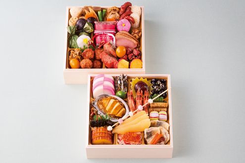 美しきお正月料理で新年を寿ぎ、多幸を祈る　「家庭画報オリジナル　和二段おせち」