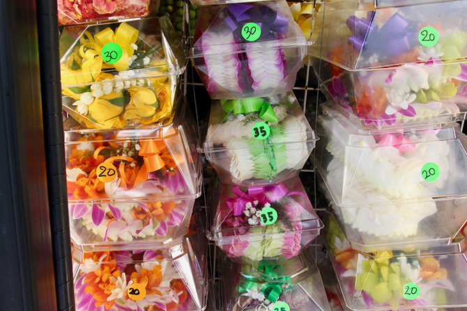 ハワイ・レイの買い方とおすすめ店。心を伝える花の文化のとっておきの