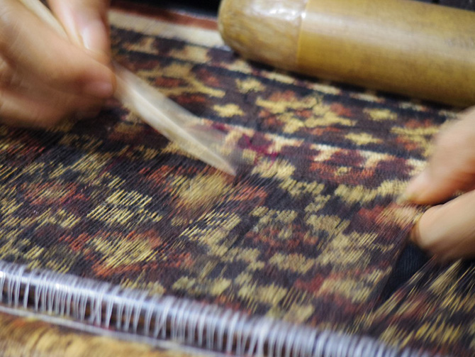 アンティーク 手染手織布 ダブルイカット バリ島グリンシン 無病