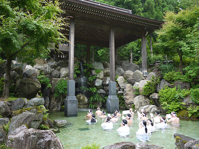 深山禊道場写真集  (禊)[島根県] 人生初の禊ツアー！ 霊峰白山のパワーを感じる旅を現地からリポート