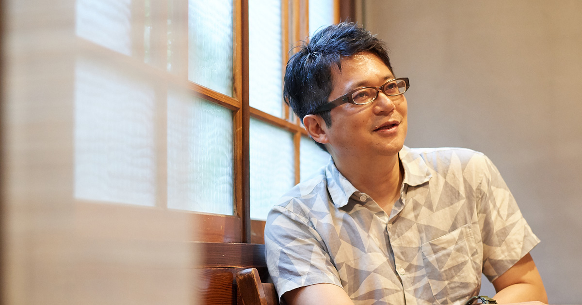 歌人の思考回路。穂村 弘さん、短歌は本当に面白いものですか？（前編）