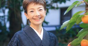 女優・一色采子の「母のタンス、娘のセンス」〜霜月