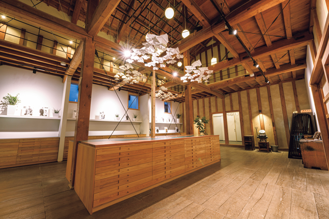 日本の原風景に滞在し、美濃の暮らし、和紙の魅力に触れる旅