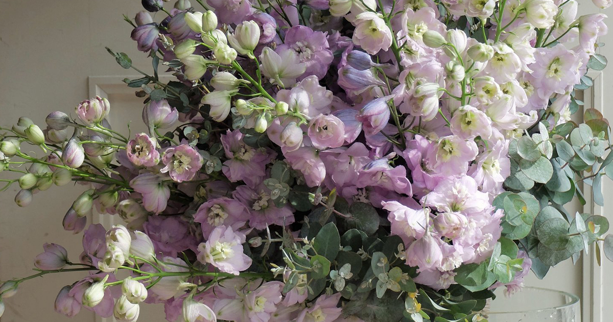 フラワーカービング祭り④耳元に可憐なデルフィニウムの花束を…ピンク