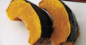 「てんぷら近藤」流・超厚切りかぼちゃの天ぷらは甘くてホクホク