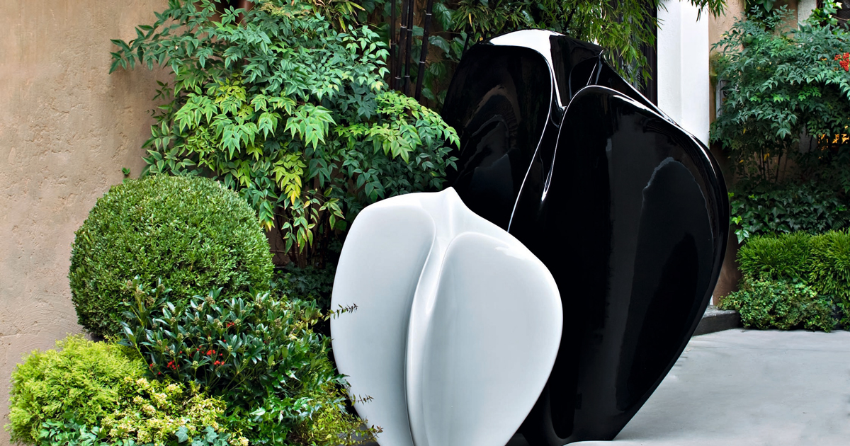 オリジナル一品物アレンジ鉢 オブジェのような大型鉢カバーで、素敵な空間アレンジを