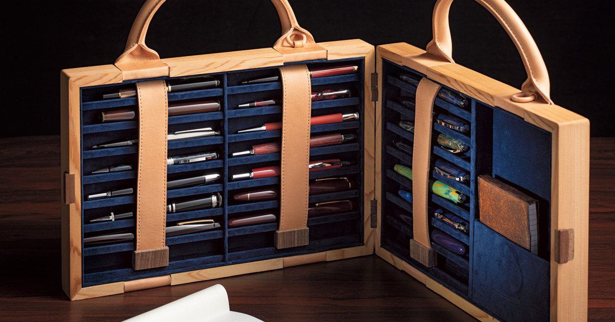 [新品]銀座 和光 漆 文箱 木製 硯箱 花丸 黒 漆塗り・木製 11-14204 (製造中止) 漆器の井助