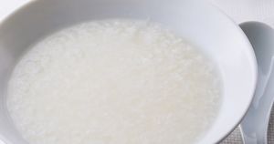 脇屋友詞さんの中華粥レシピ。粘りを出さず、さらりと炊き上げるには