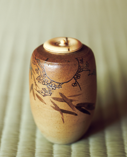 茶の湯の“銘”の物語】2月 仁清作茶入