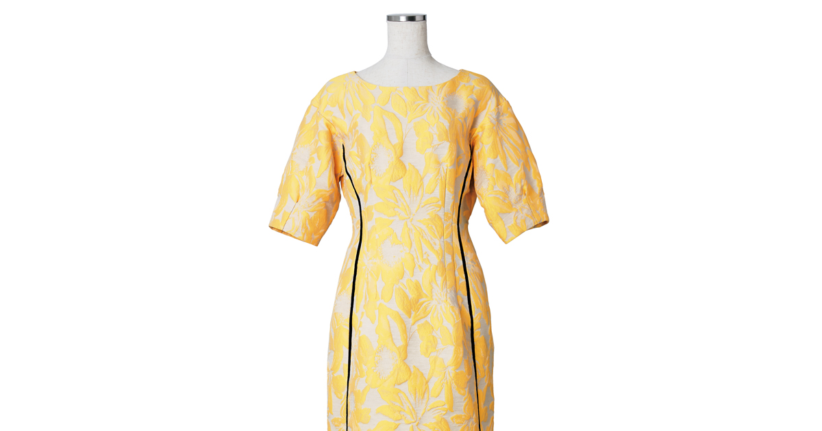 美しいシルエットが目を引く「セタイチロウ」のワンピース