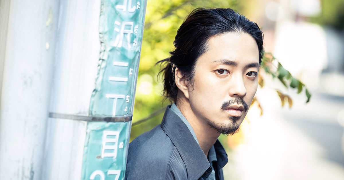 今泉力哉監督が若葉竜也さんを主演に迎え、下北沢を舞台に綴る映画『街