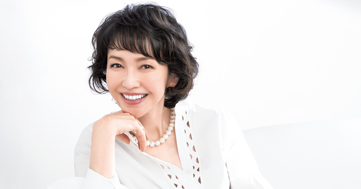 女優・賀来千香子さんに聞いた、サロン選びと素敵なヘアスタイルの秘訣