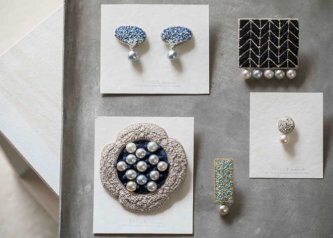淡水パールと絹糸の刺繍ピアス（stitch 石渡明子） 石渡明子さんの作るハイセンスな刺繍ジュエリーに注目