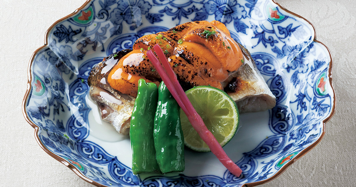 北京工芸品公司　銀製伝統的吉兆蝙蝠が取り囲む囍酒器329g全高195長150mm 北京工芸品公司 銀製伝統的吉兆蝙蝠が取り囲む囍酒器329g全高195長