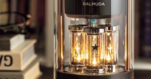 音楽の輝きを目と耳で味わう「バルミューダ」初のオーディオ機器