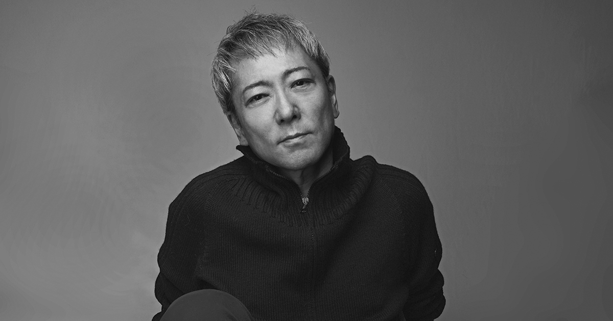 佐野元春さん、40年間の名曲を網羅した2つのベストアルバムを発売