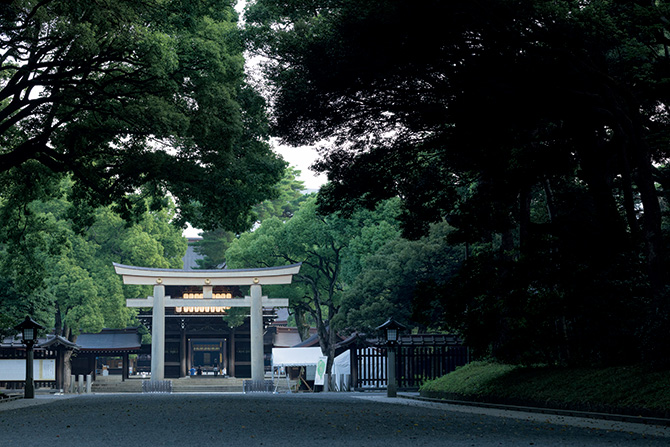 鎮座100年を迎える明治神宮。100年の節目に行われた御社殿御屋根