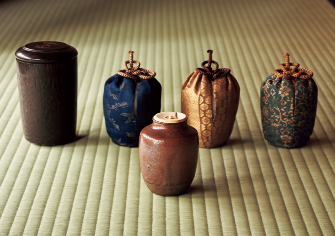 茶の湯の“銘”の物語】12月・瀬戸飛鳥川手茶入 あすか河